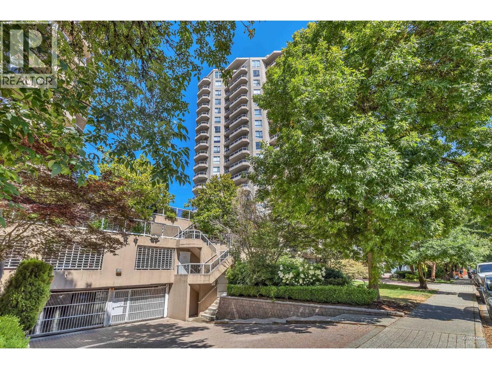 1185 Quayside Drive Unit 1605, New Westminster, BC V3M 6T8