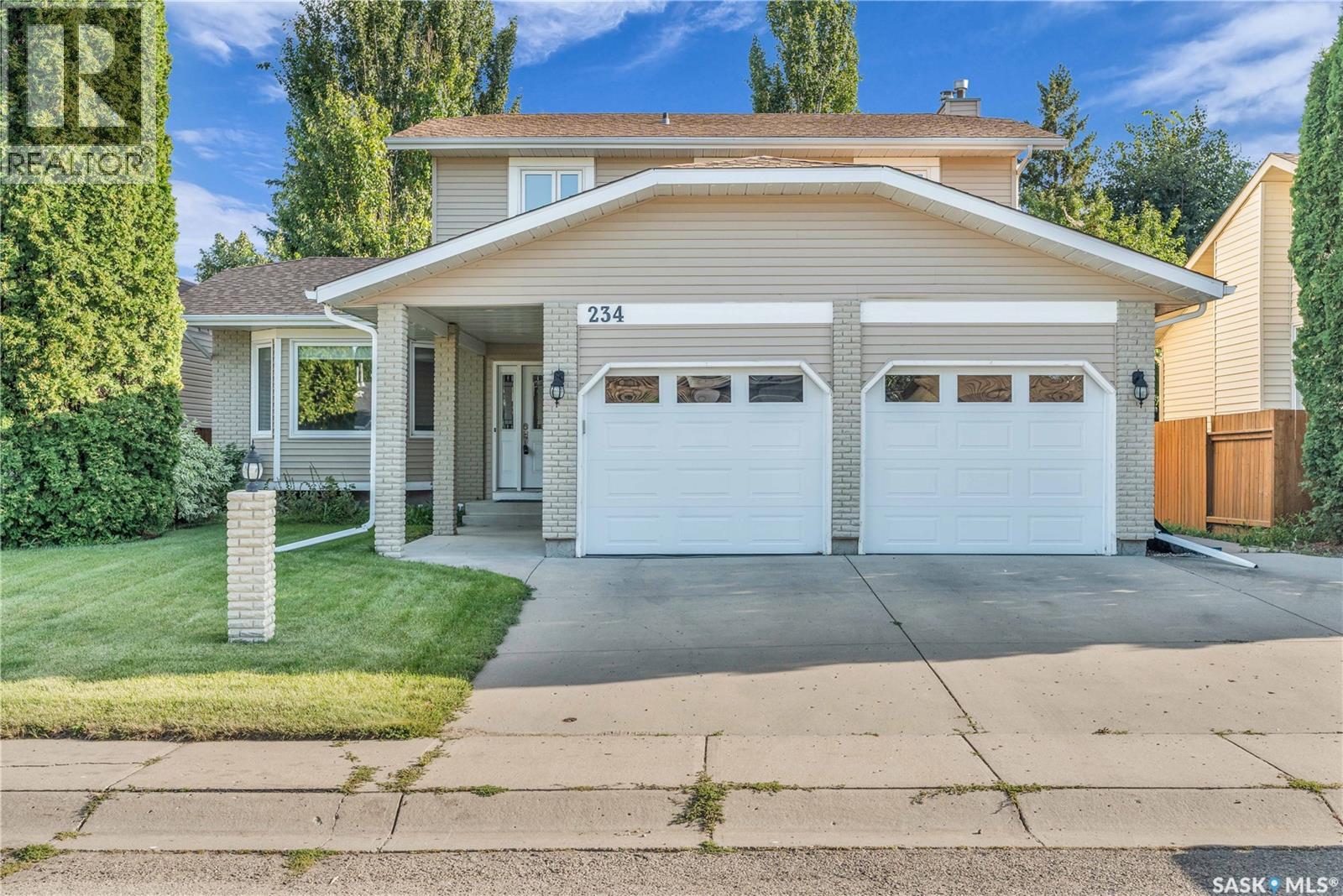 234 Wickenden Cres, Saskatoon, SK S7N 0W4