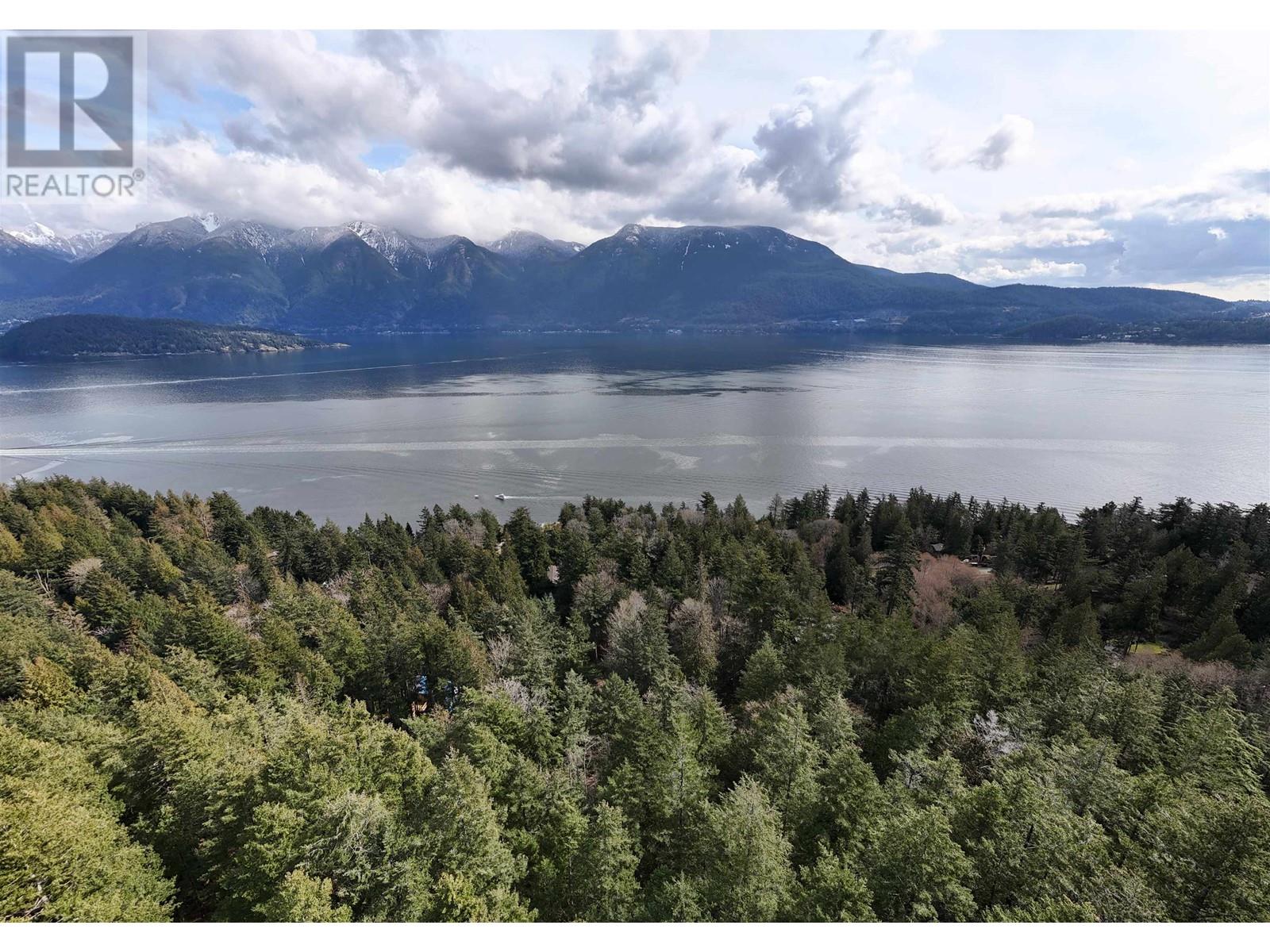 1588 Eagle Cliff Rd, Bowen Island, BC V0N 1G1