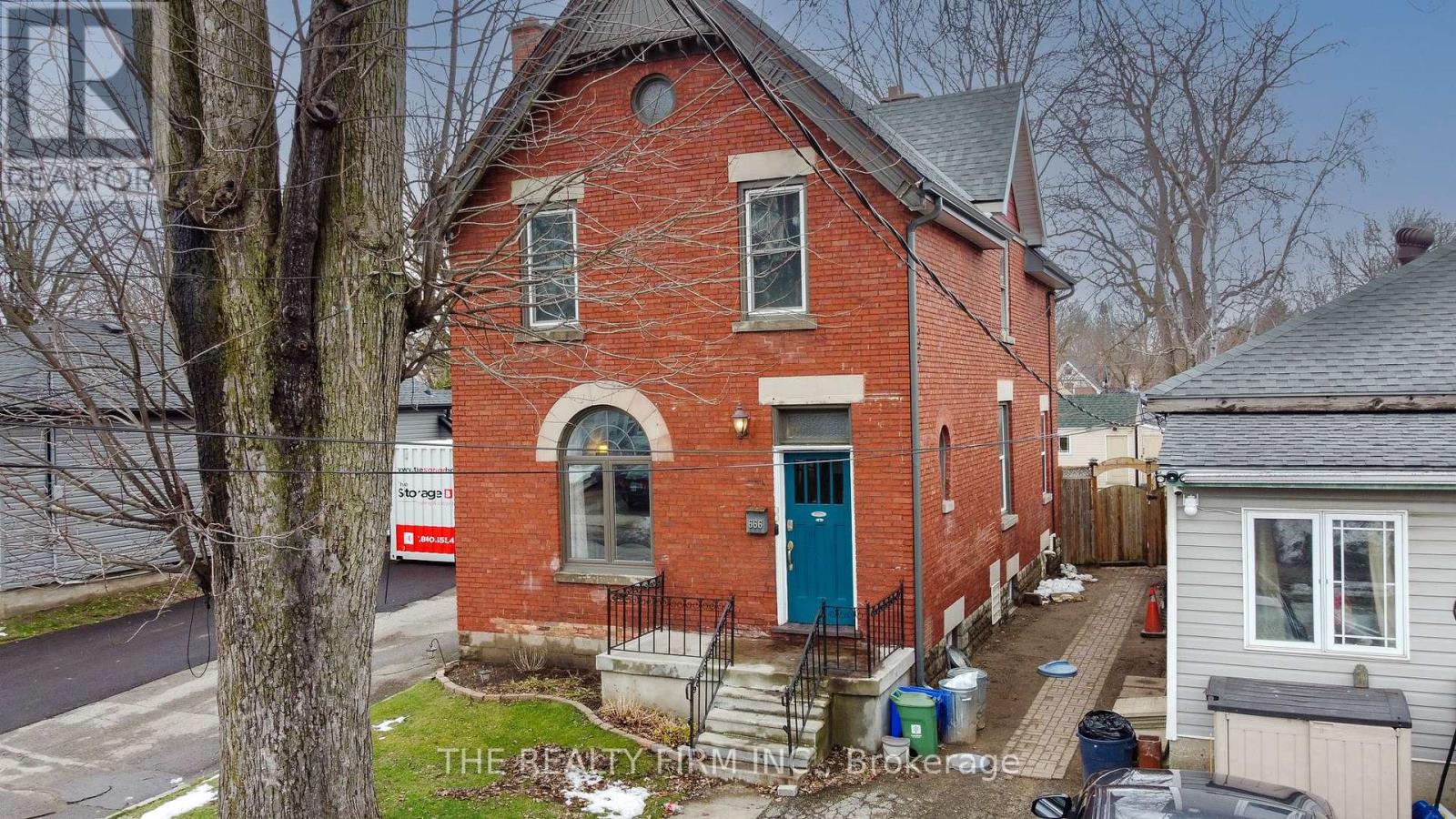 666 Lorne Ave, London, ON N5W 3K5