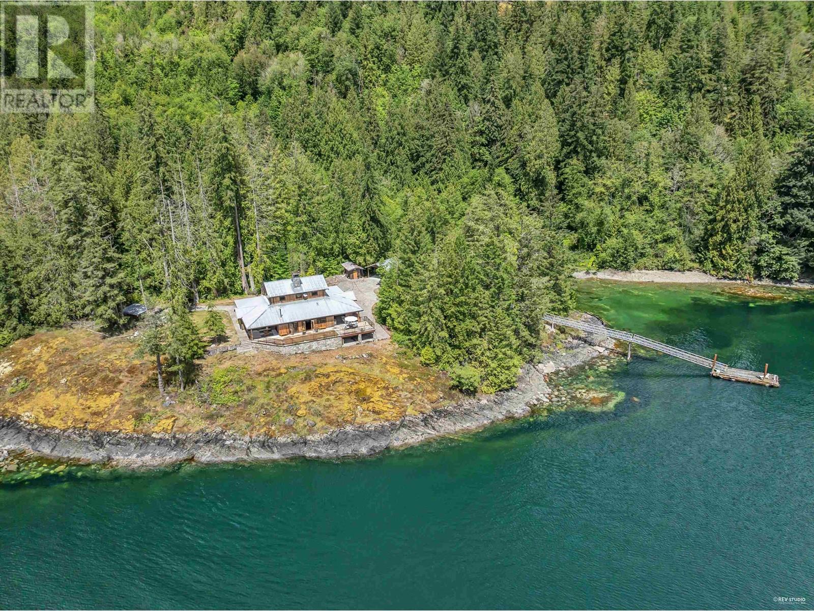 15781 E Egmont Shoreline, Pender Harbour, BC V0N 1N0