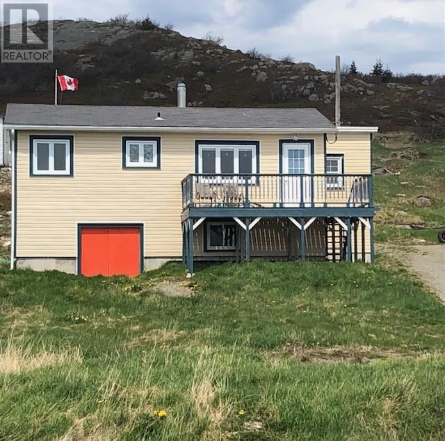 33 Main Rd, Champneys Arm, NL A0C 2H0