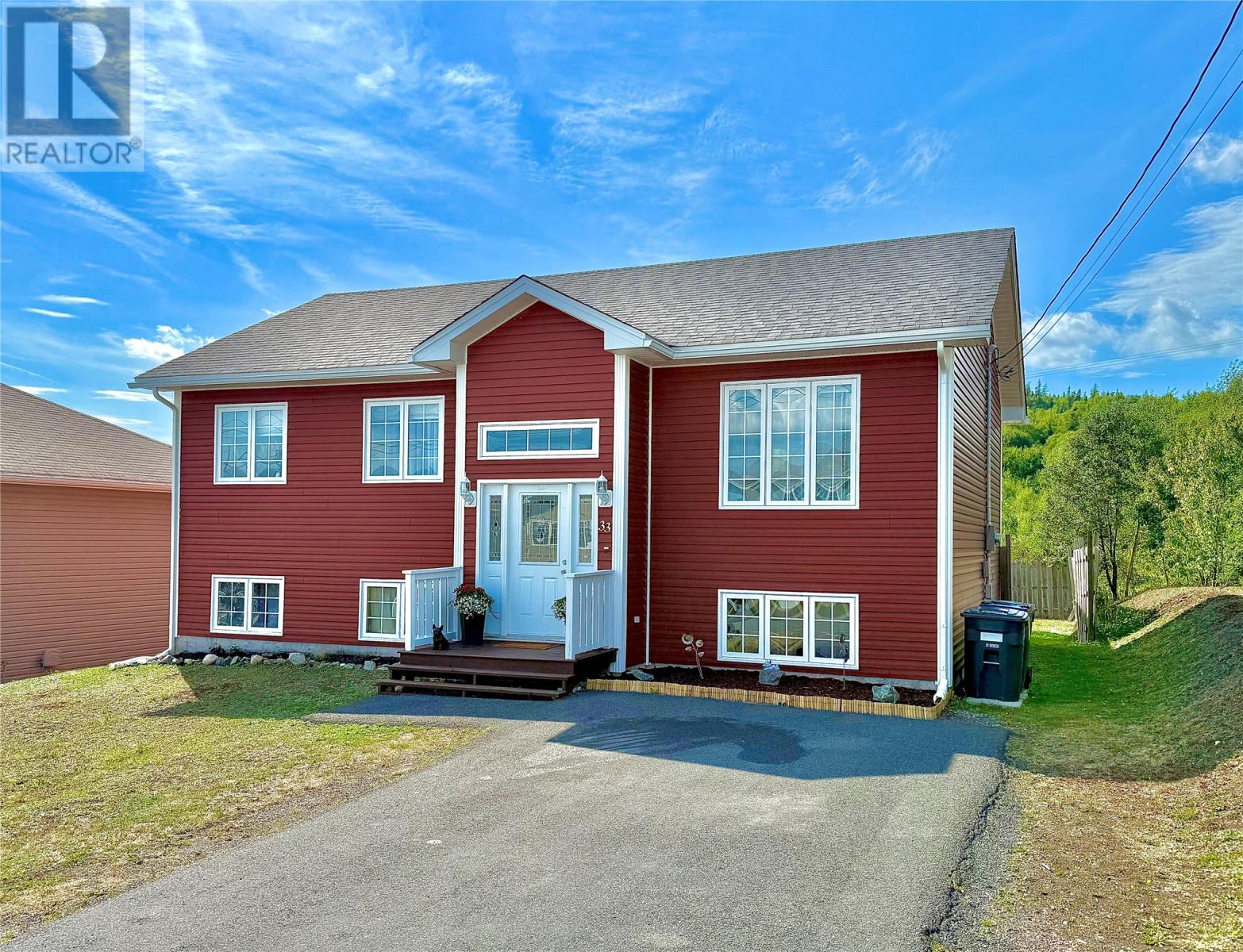 33 Clyde Ave, Clarenville, NL A5A 0B3