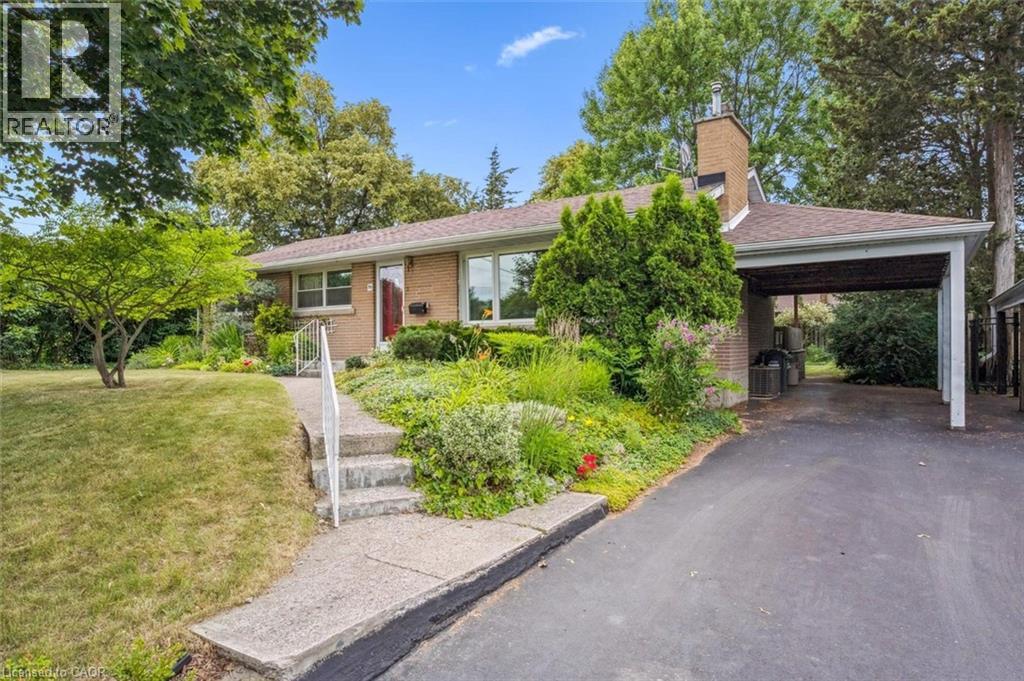 29 Echo Dr, Guelph, ON N1G 1H1