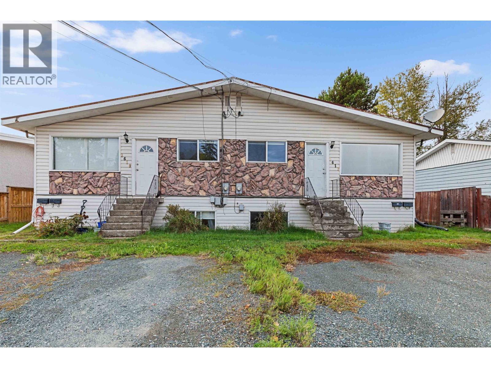 2617-2619 Lillooet St, Prince George, BC V2L 1S7