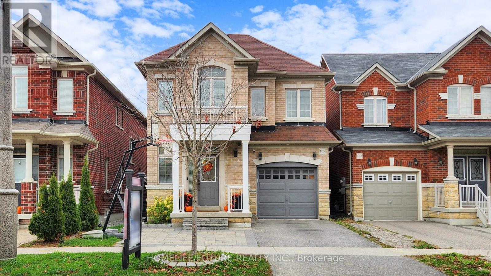 105 Juglans Cres, Whitchurch-stouffville Stouffville, ON L4A 1S5