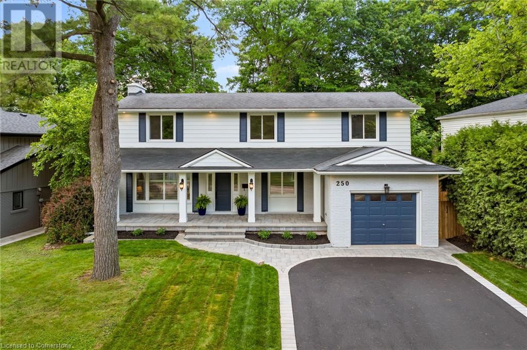 250 Linwood Cres, Burlington, ON L7L 4A1