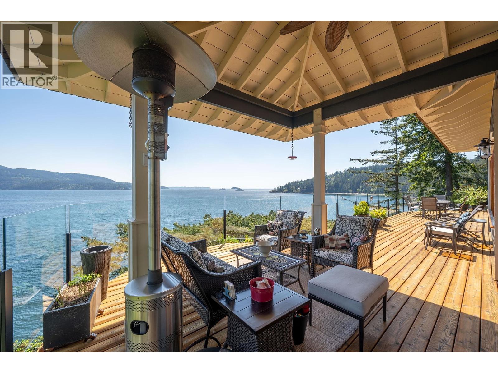 1477 Cleator Rd, Bowen Island, BC V0N 1G1