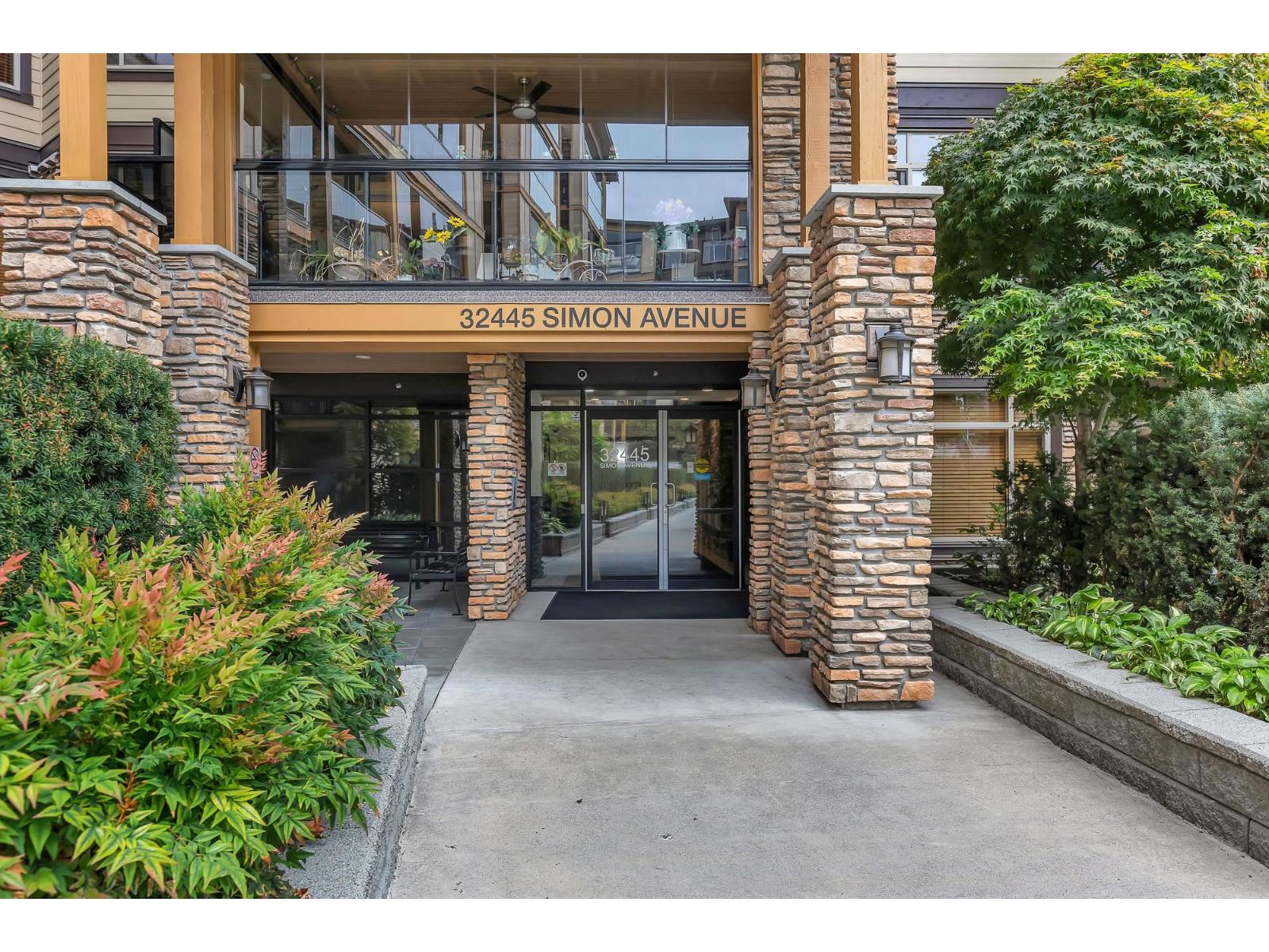 32445 Simon Avenue Unit 121, Abbotsford, BC V2T 0G7