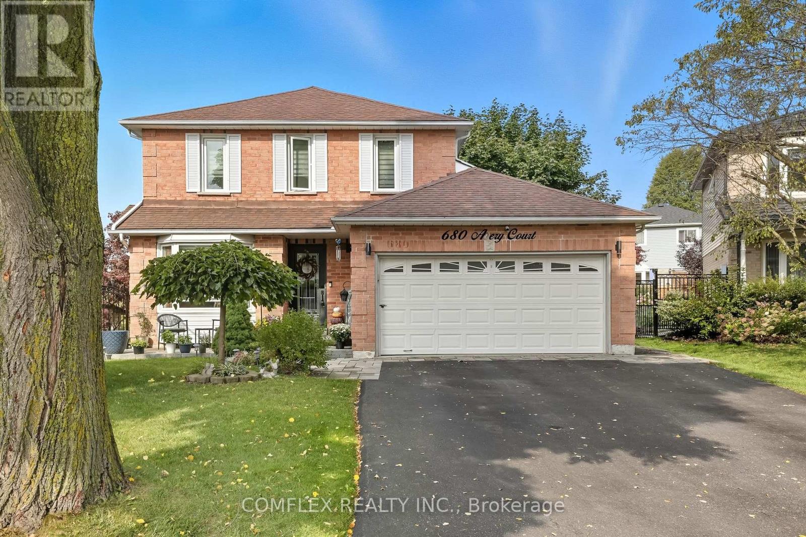 680 Avery Ct, Oshawa, ON L1K 1S8