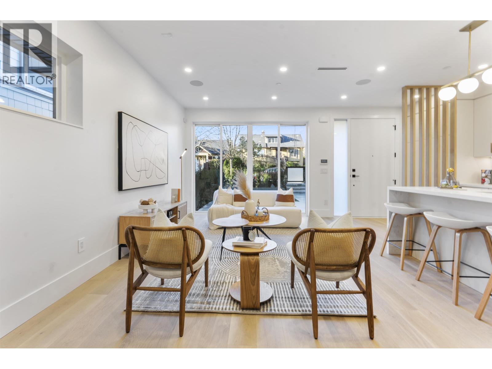2138 W 48th Avenue Unit 1, Vancouver, BC V6M 2P5