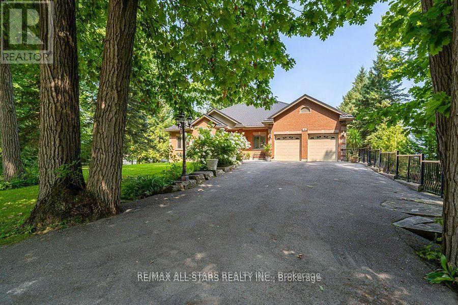 182 Charlore Park Dr, Kawartha Lakes, ON K0L 2W0