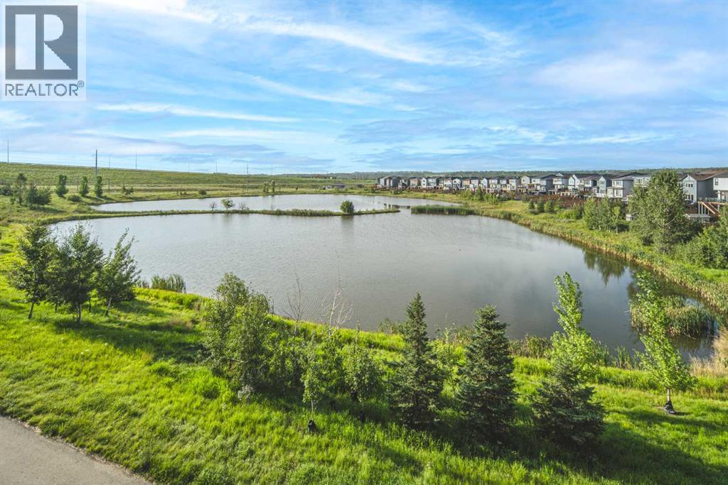 42 Cranbrook Gardens Se Unit 1208, Calgary, AB T3M 3N9