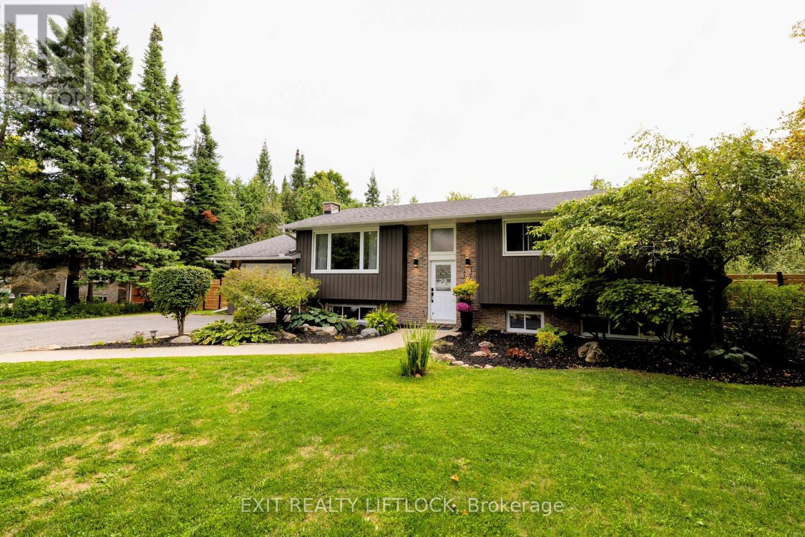 47 Emily Manor Dr, Kawartha Lakes, ON K0L 2W0