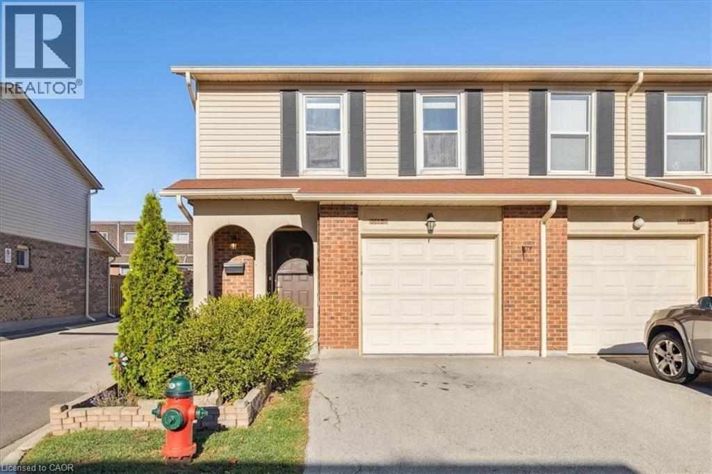 5088 New Street Unit 18, Burlington, ON L7L 1V1