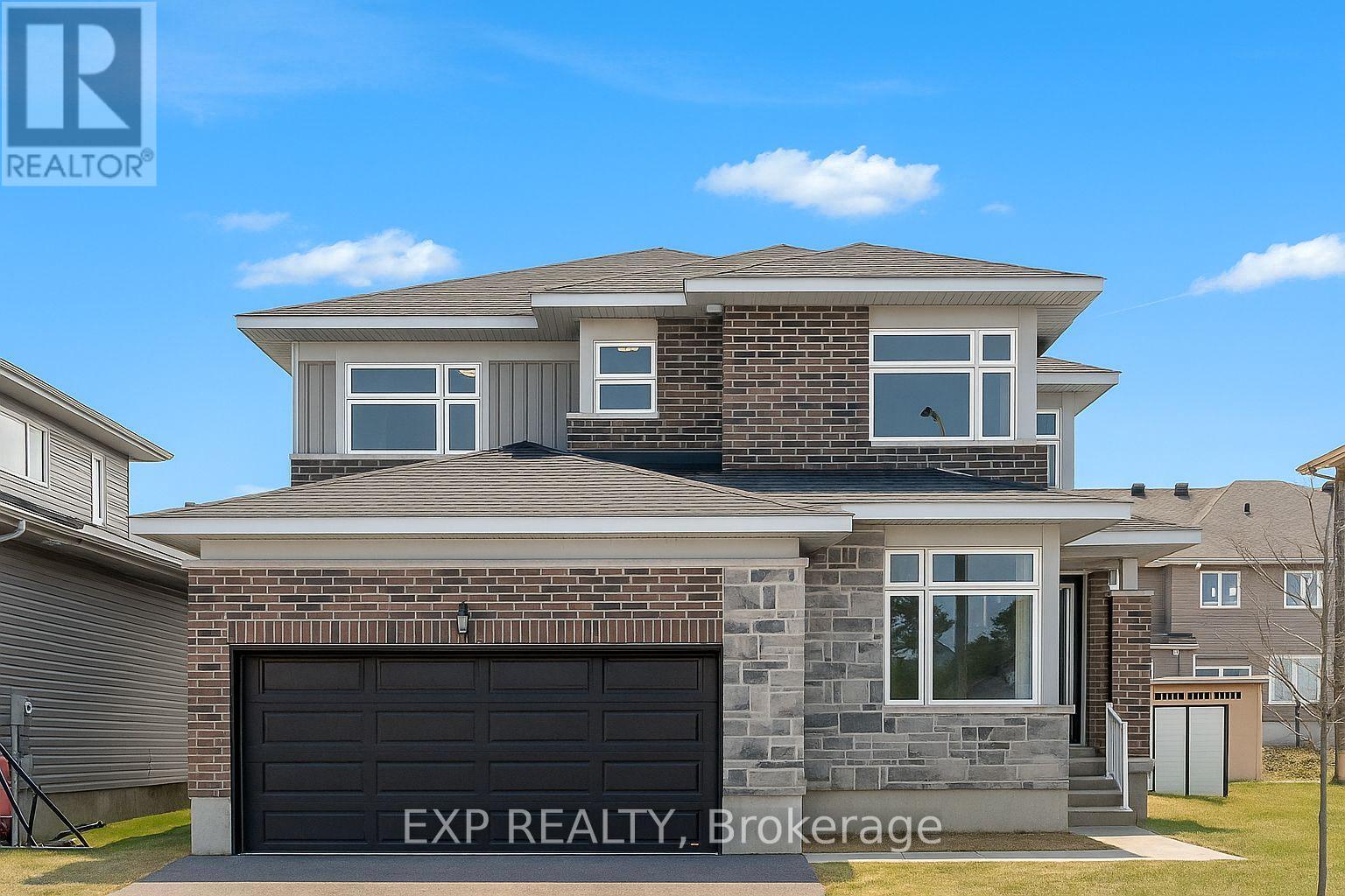 76 Robertson Ln, Carleton Place, ON K7C 0R5