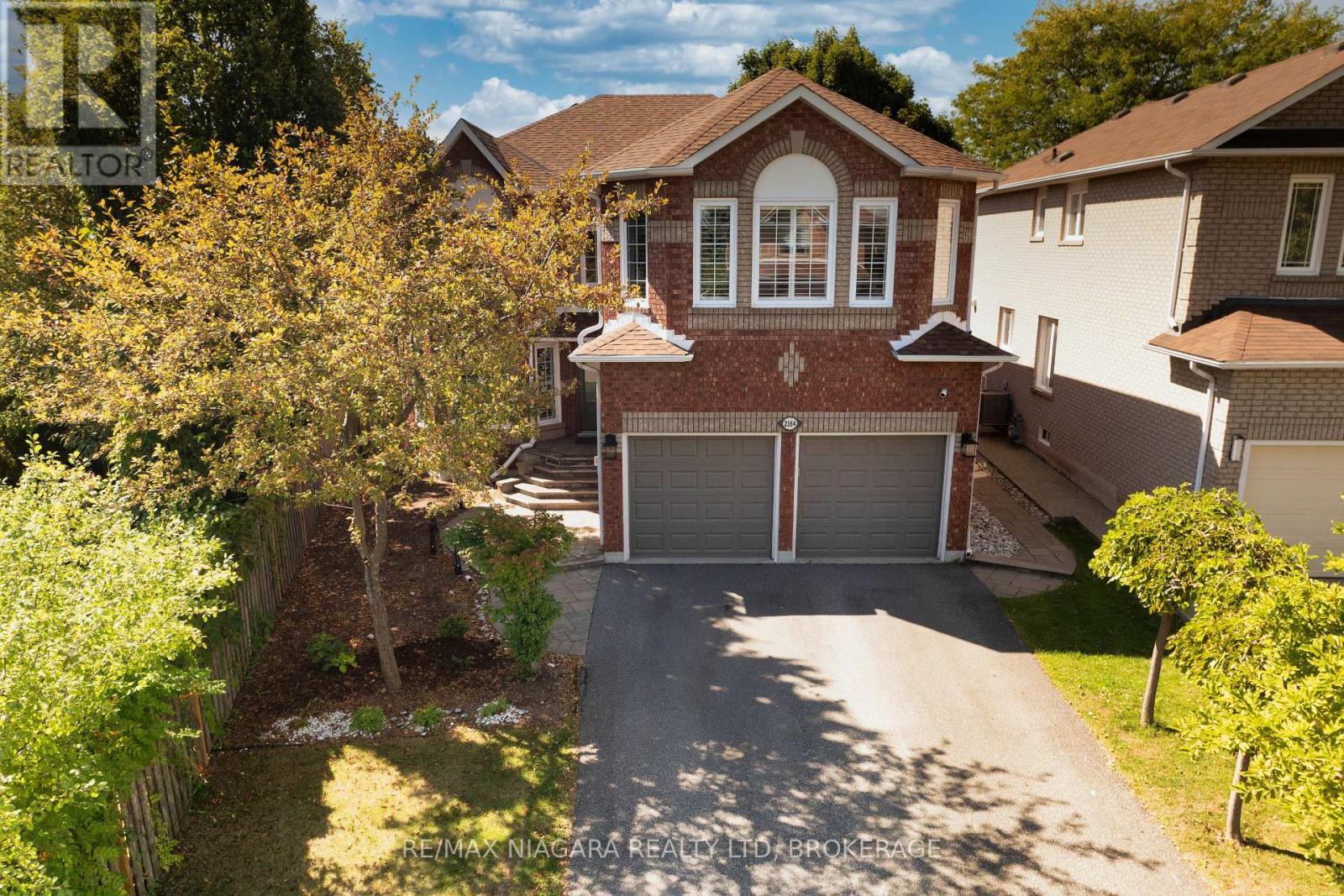 2164 Havenbrook Rd, Oakville, ON L6H 6B3