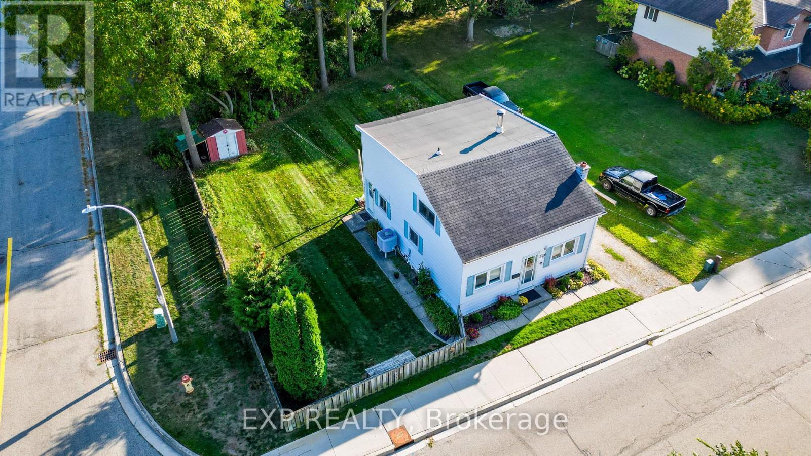 1949 Old Mill Rd, Kitchener, ON N2P 1E3