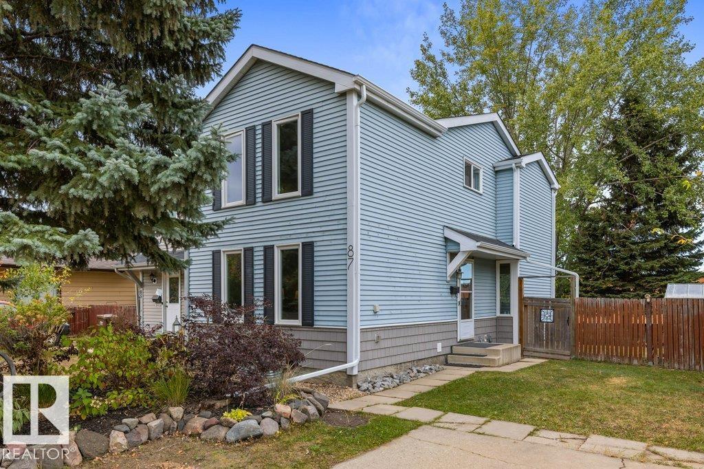 87 Woodcrest Ave, St. Albert, AB T8N 3H8