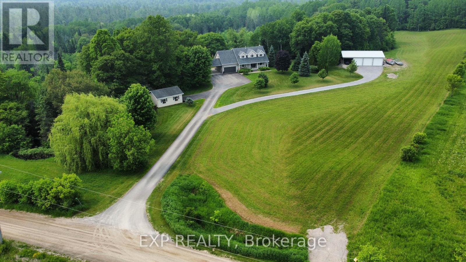 353 Ferguson Rd, Horton, ON K7V 3Z8