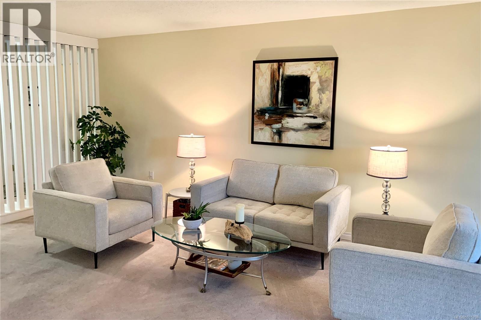 777 Blanshard St Unit 305 St, Victoria, BC V8W 2G9