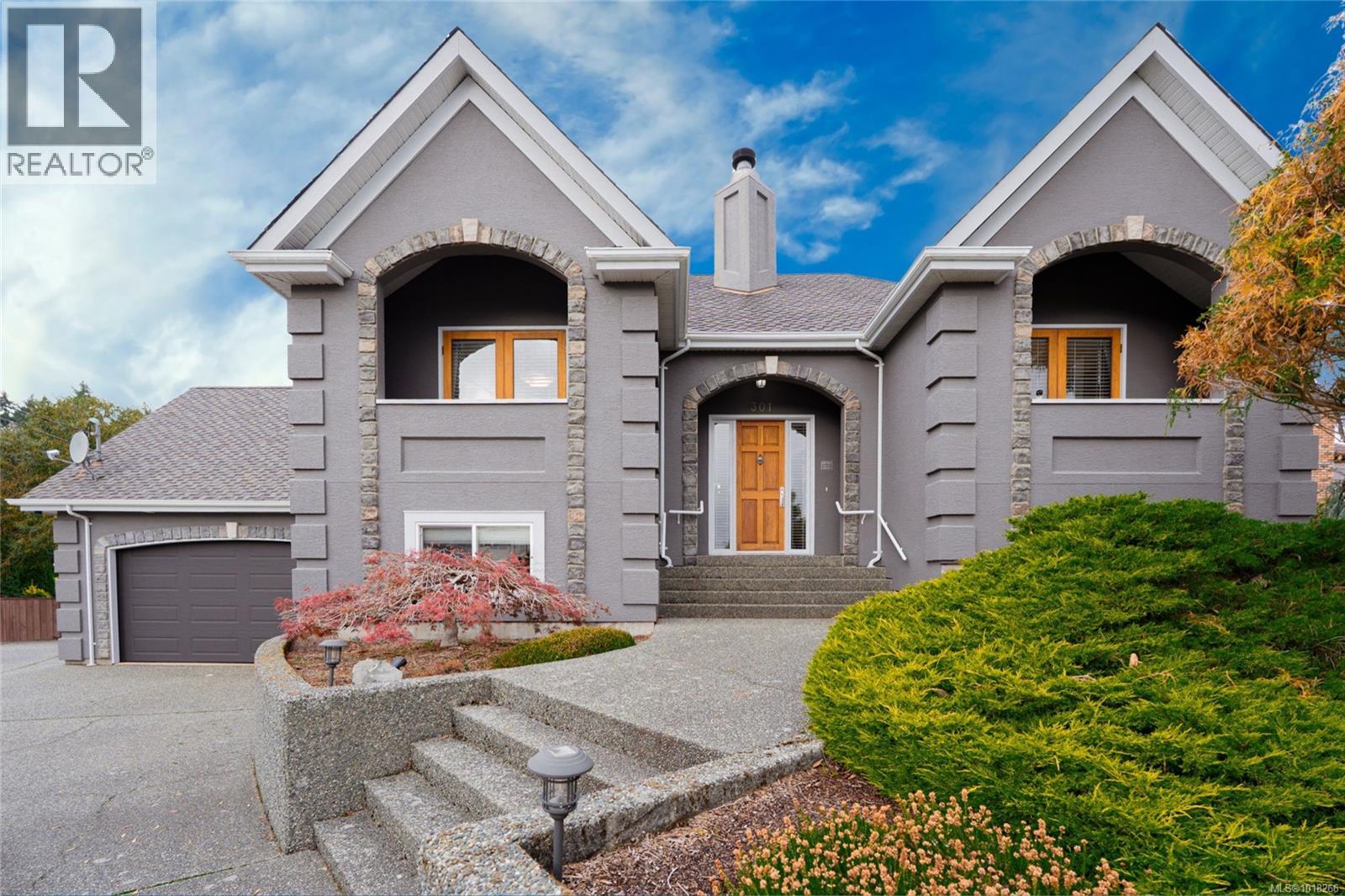 301 Mount Royal Pl, Nanaimo, BC V9R 6A4