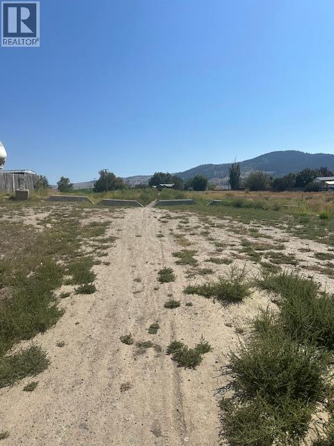 Clapperton Avenue, Merritt, BC V1K 1G2