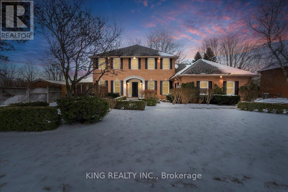 16 Meander Close, Hamilton, ON L0R 1H1