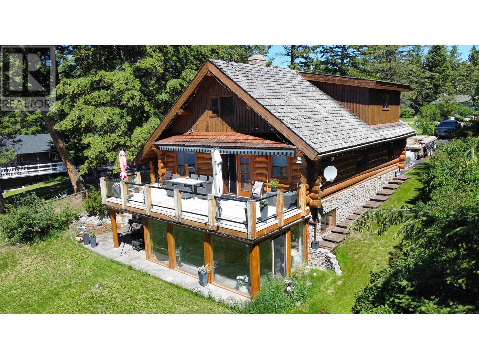 3796 Emerald Crescent 100 Mile House Bc Cres, 100 Mile House, BC V0K 1T0