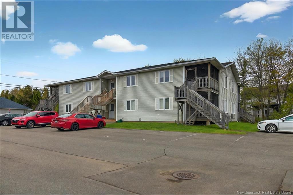 20 Damien Unit 2, Dieppe, NB E1A 7S9
