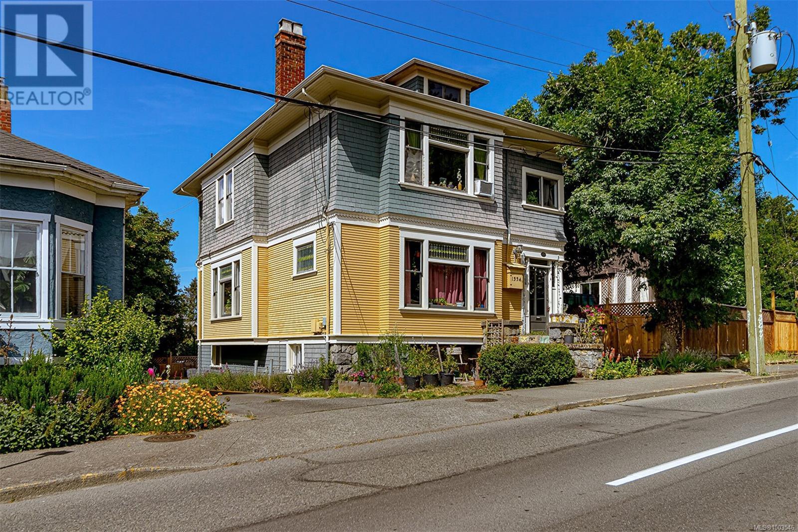 1334 Johnson St, Victoria, BC V8V 3P1