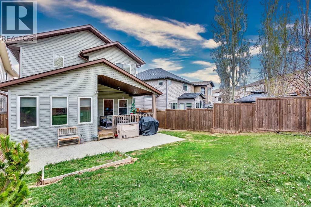 246 Pantego Ter NW, Calgary, AB T3K 0K3