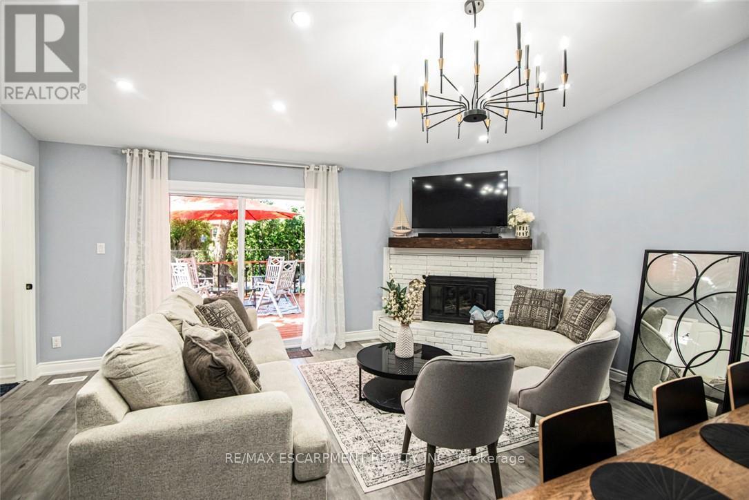 140 E 35th St, Hamilton, ON L8V 3Y2