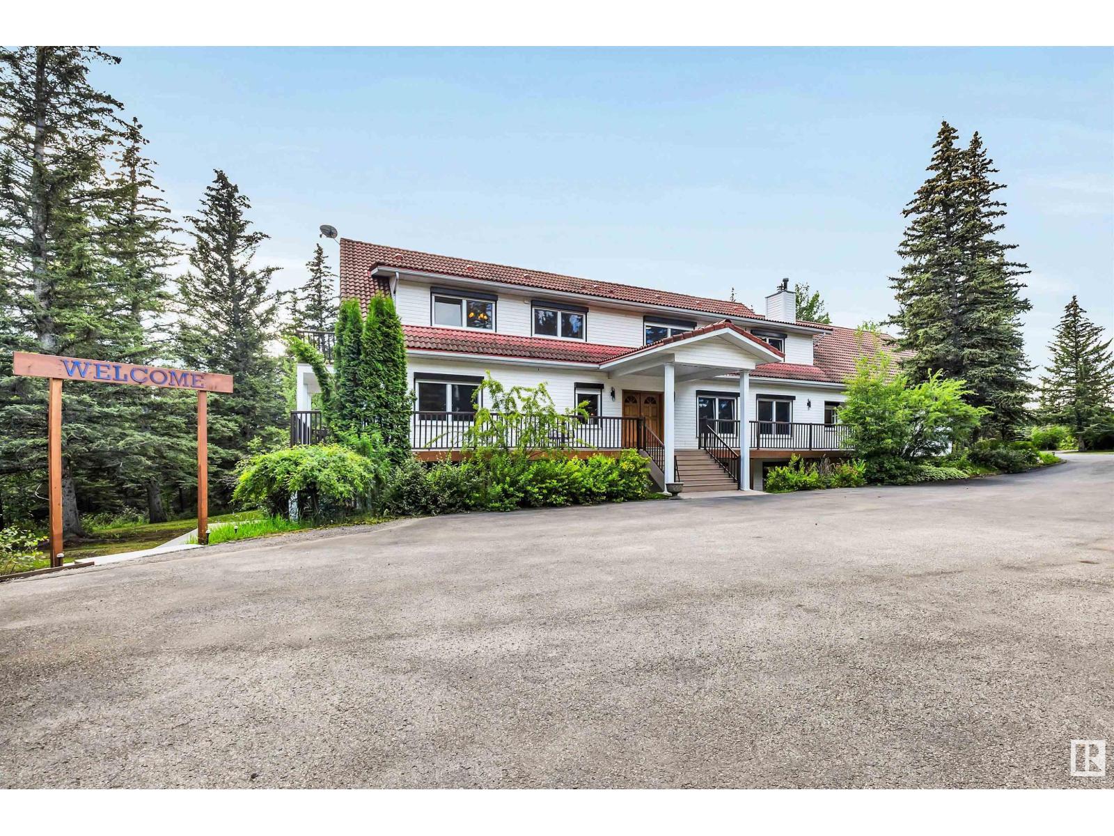 210 Seabolt Ests, Hinton, AB T7V 1K5