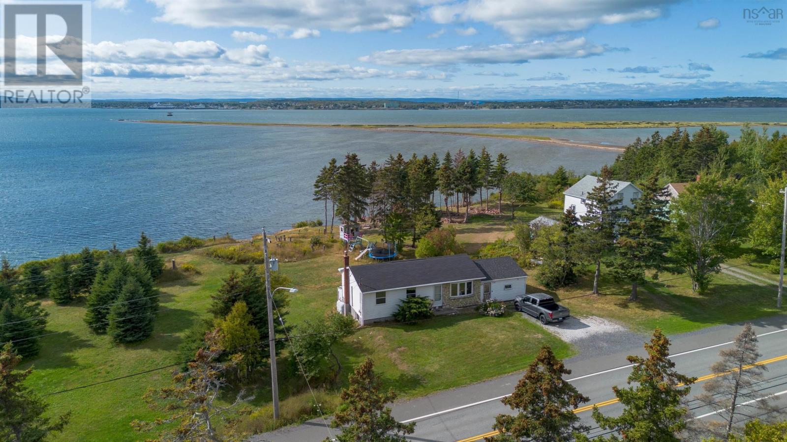 2339 New Waterford Hwy, South Bar, NS B1N 3H9