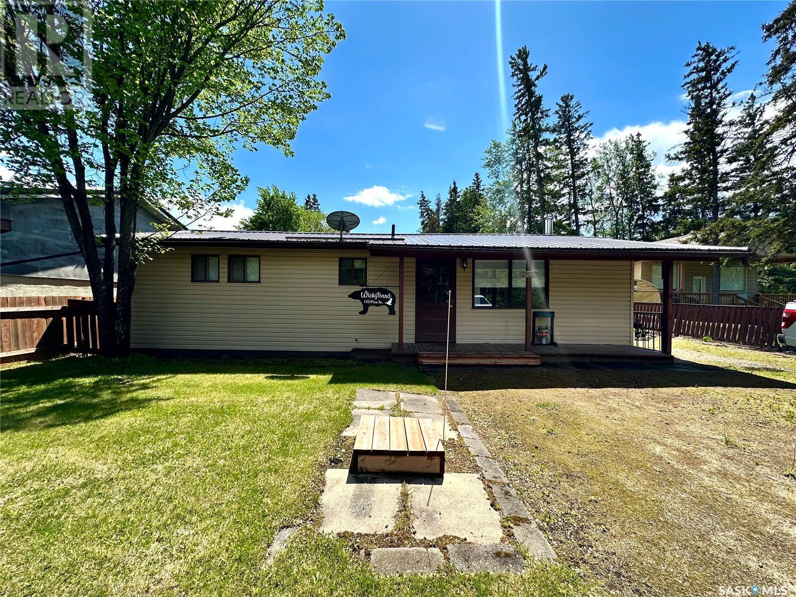 122 Pine St, Chitek Lake, SK S0J 0L0