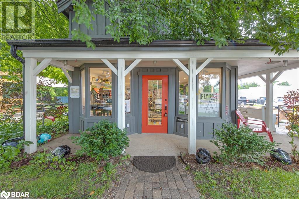 2 Francis St E, Clearview, ON L0M 1G0
