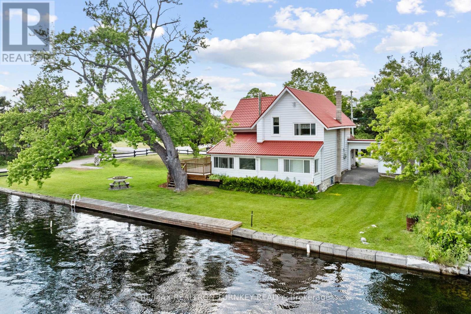 15 N Water St, Kawartha Lakes, ON K0M 1K0