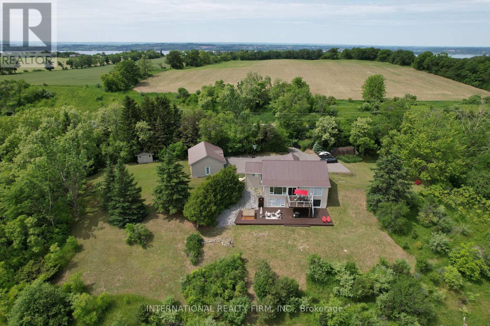 8309 Oak Ridges Dr, Hamilton, ON K0K 2E0