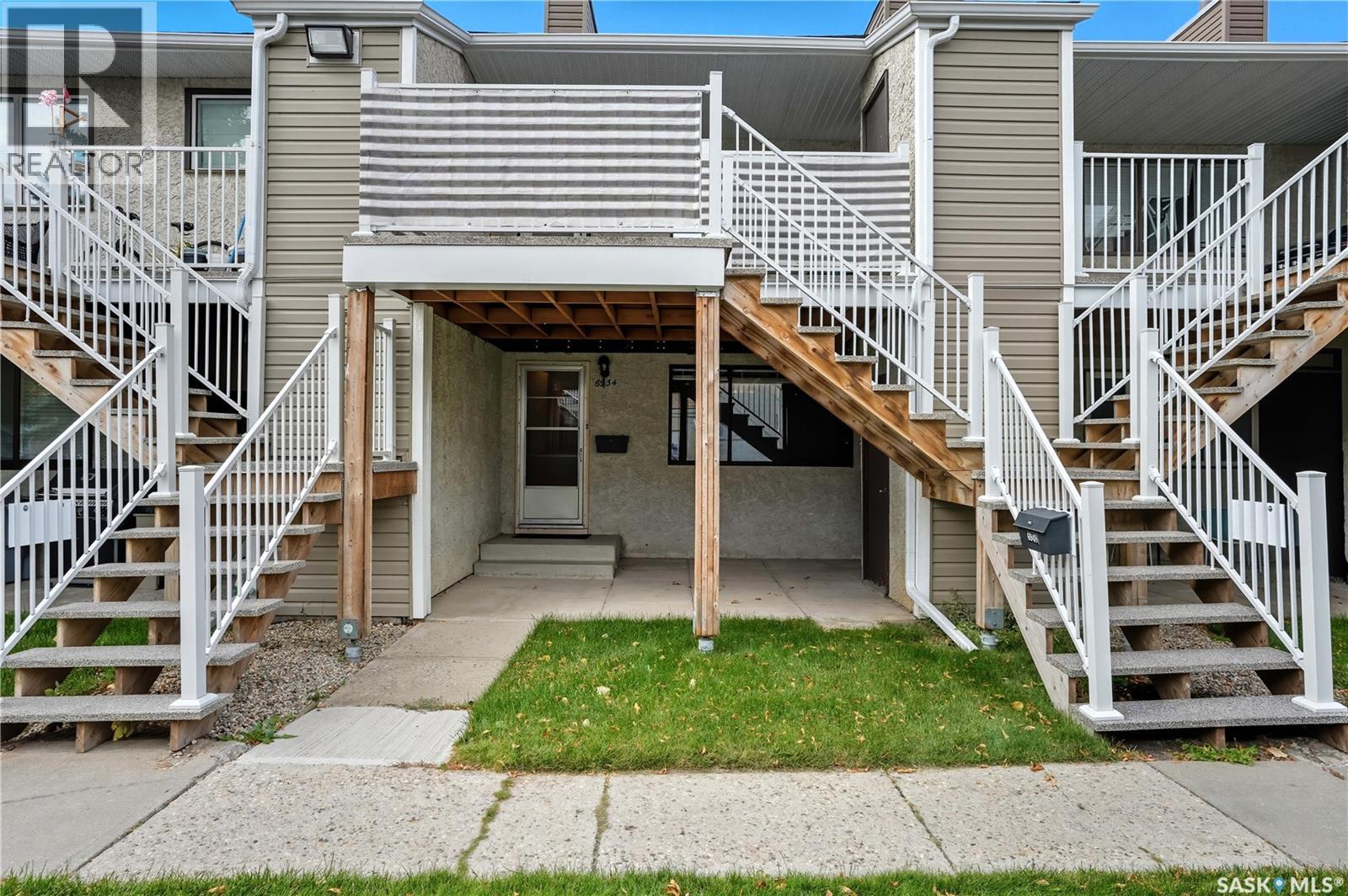 6943 Blakeney Dr, Regina, SK S4X 2N5