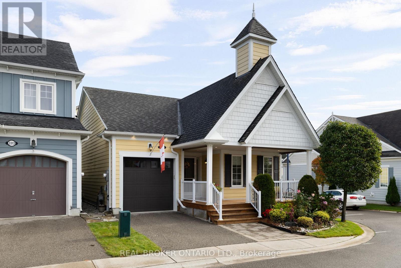 3315 Beach Club Blvd, Severn, ON L3V 0E1