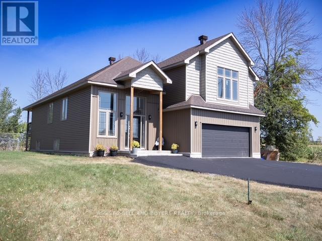 15765 Manning Rd, South Stormont, ON K0C 1M0