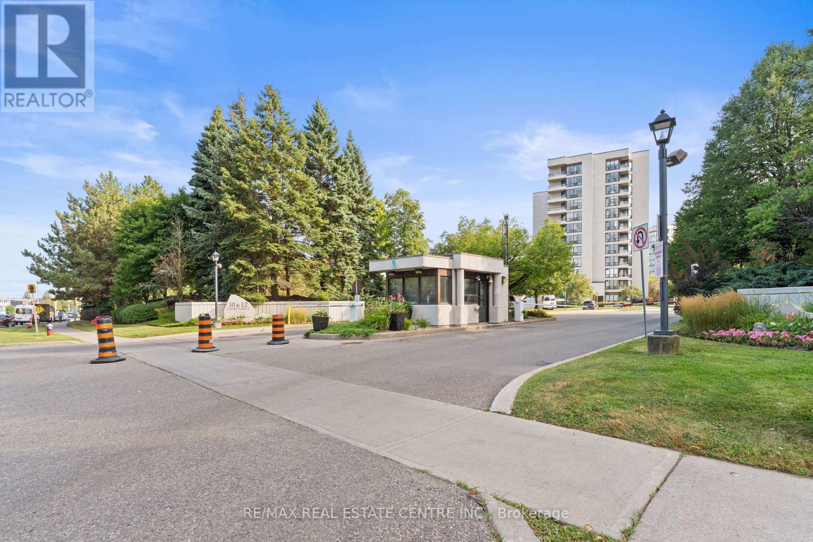 707 12 Laurelcrest St, Brampton, ON L6S 5Y4