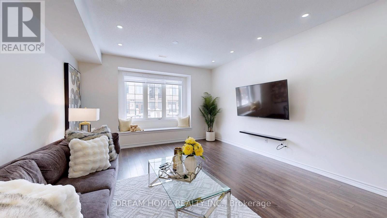 134 Frederick Wilson Ave, Markham, ON L6B 1P7