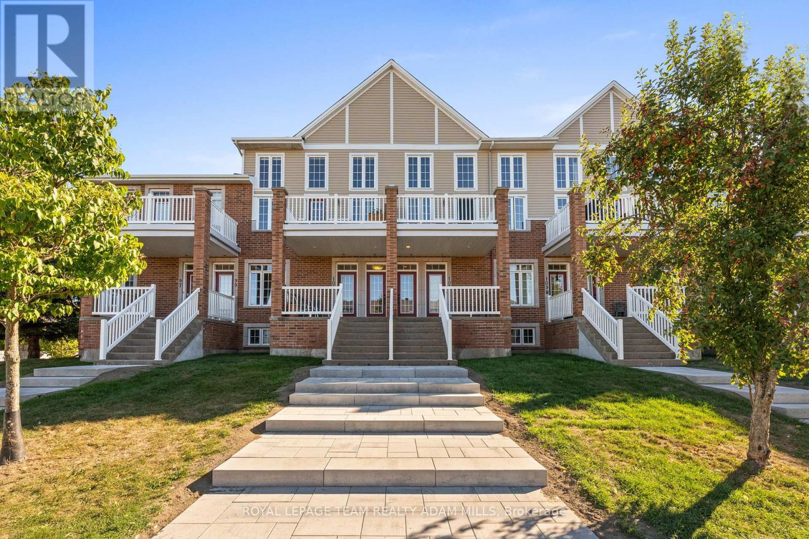 24 103 Eye Bright Cres, Ottawa, ON K1V 2K6