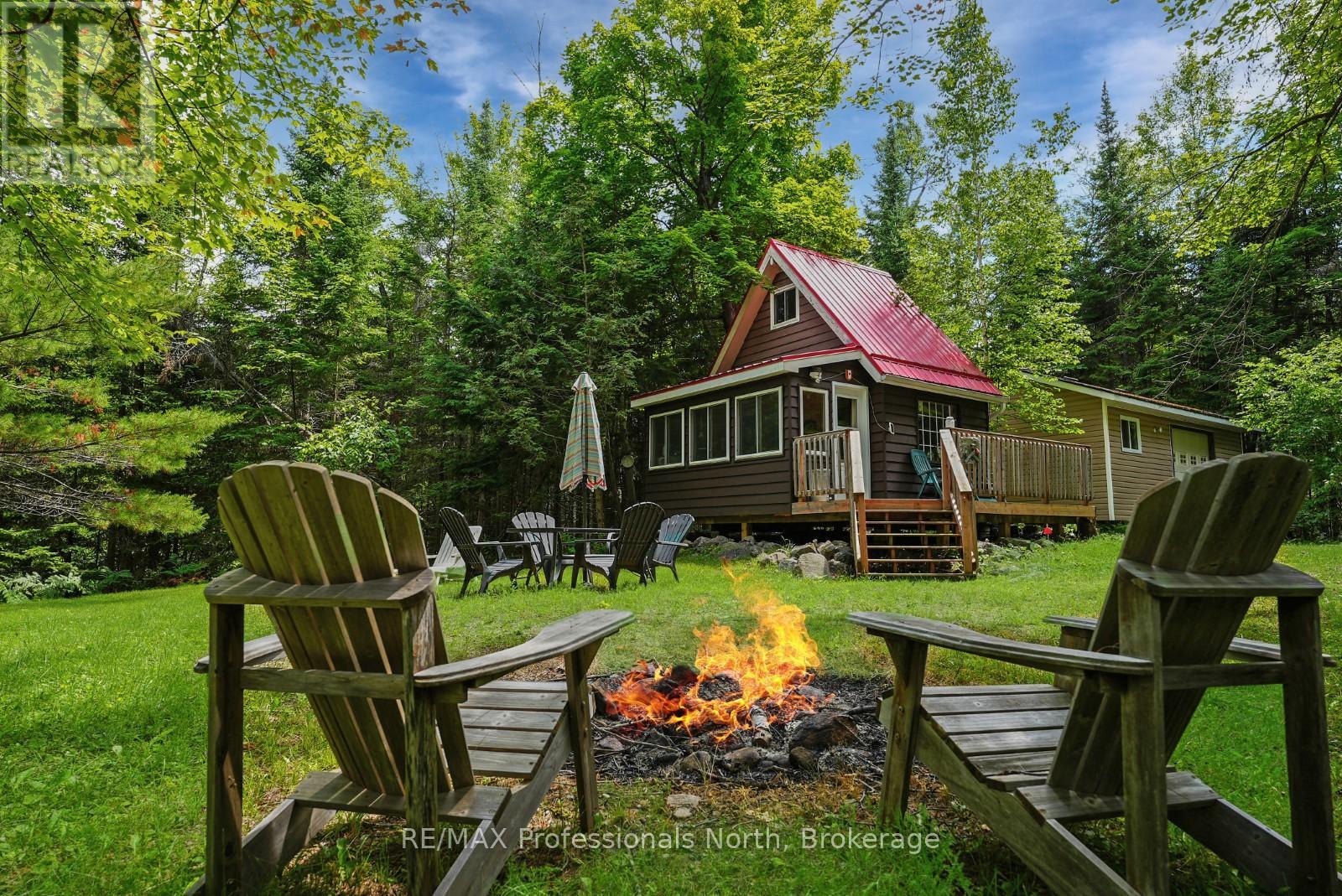 1279 English Cir, Highlands East, ON K0M 1R0