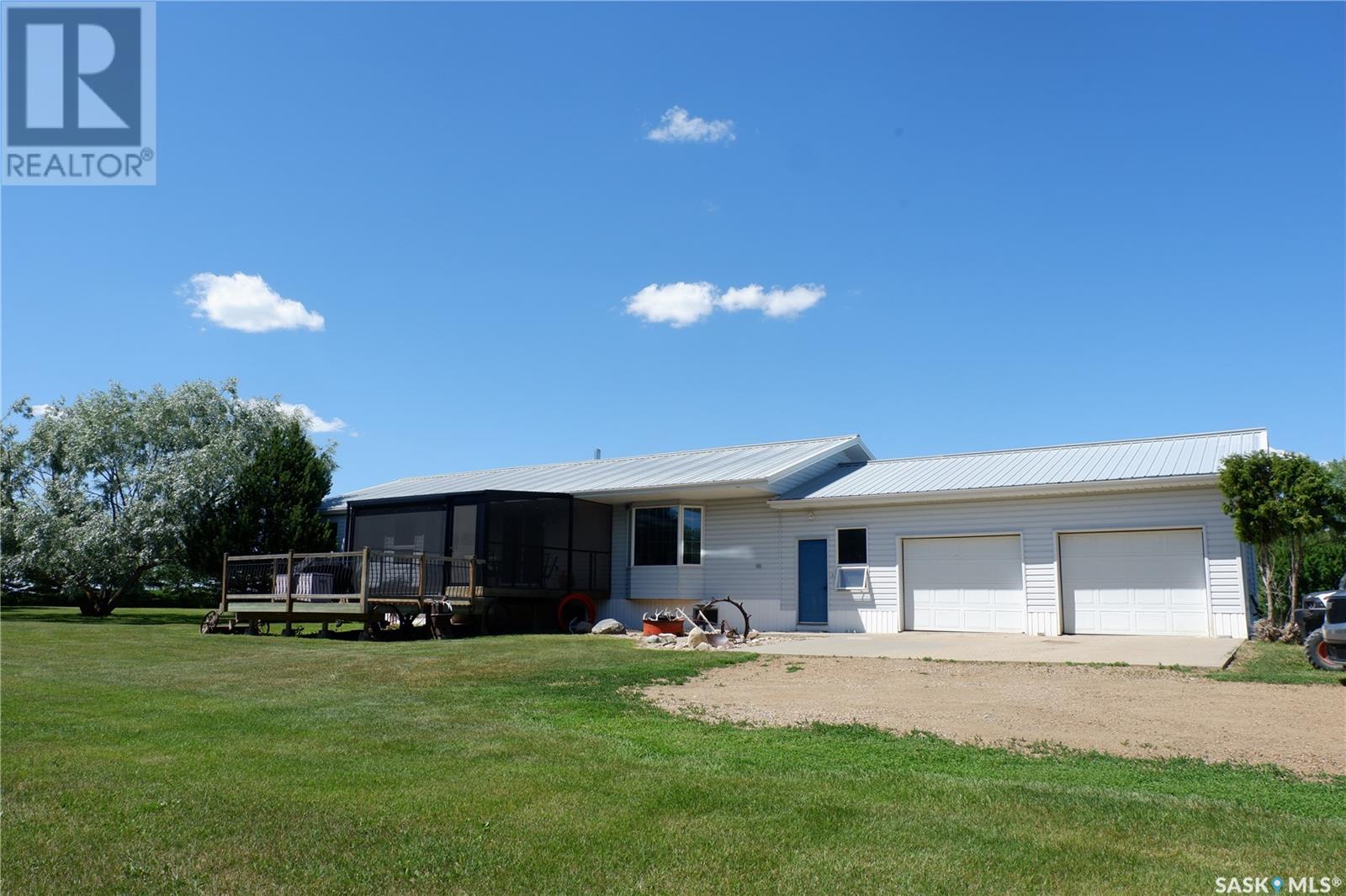 Bonneau Acreage, Willow Bunch Rm No. 42, SK S0H 4K0