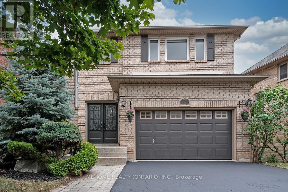 2126 Springdale Rd, Oakville, ON L6M 4C6