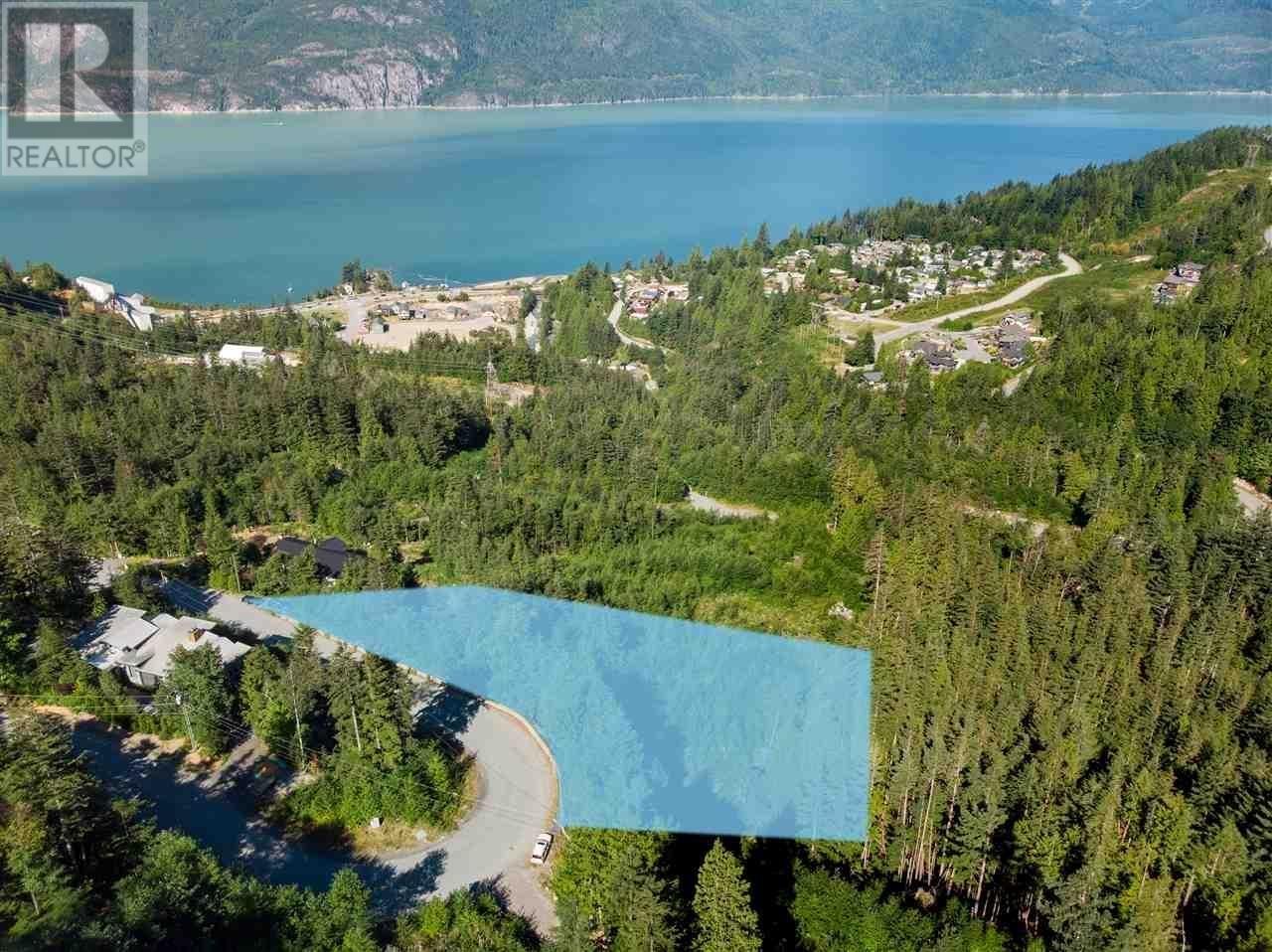 1121 Copper Dr, Squamish, BC V8B 1J2