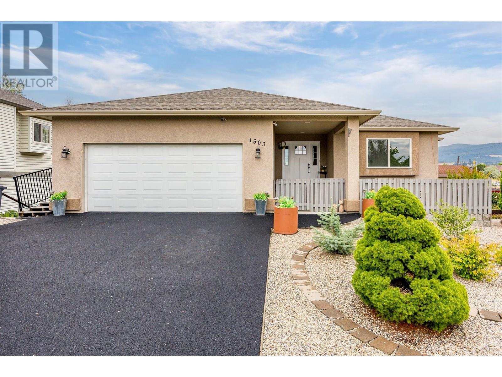 1503 Tanemura Cres, Kelowna, BC V1P 1N8